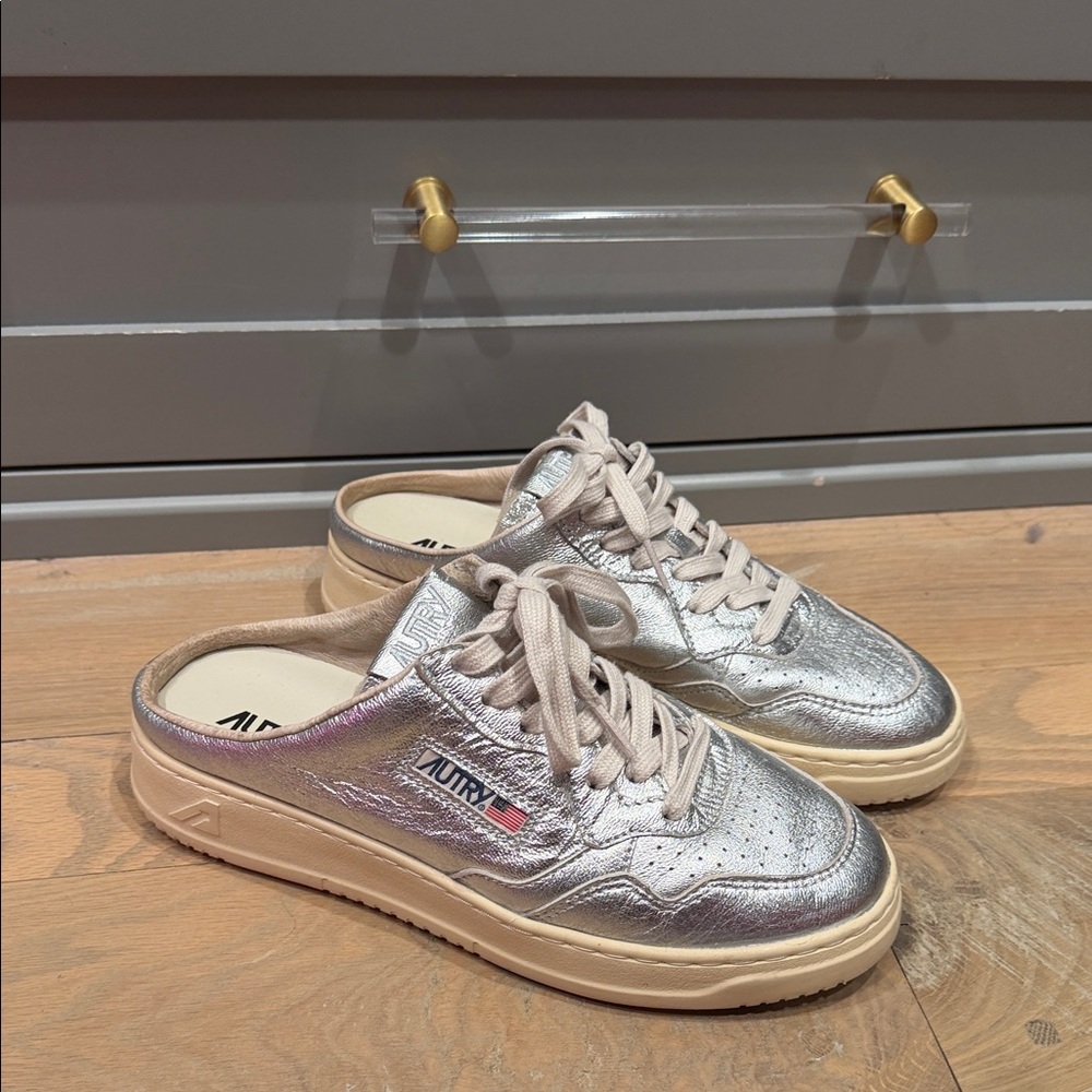 Autry Silver Women's Mule Sneakers
